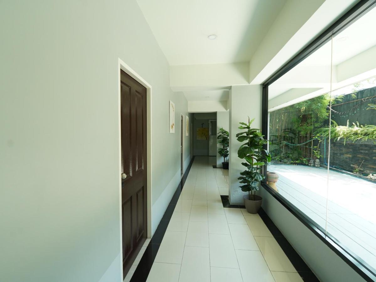 RoomQuest Don Mueang Airport Bangkok Bagian luar foto